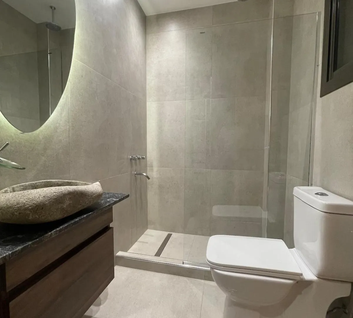 Luminoso, Moderno Y Nuevo Departamento Con Balcon Y 2 Bicicletas Apartamento Mendoza