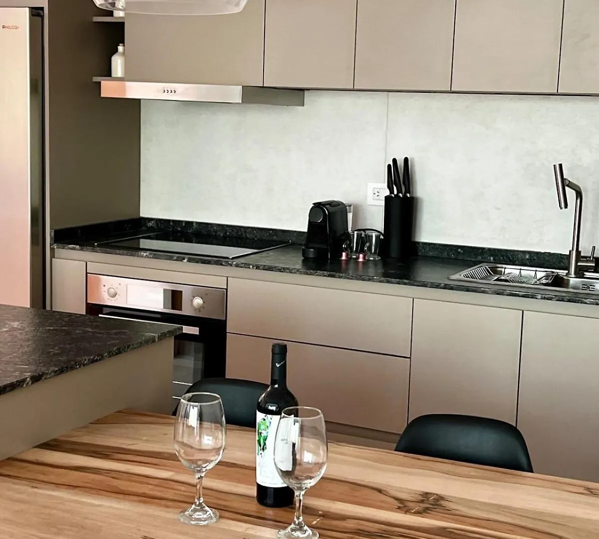Luminoso, Moderno Y Nuevo Departamento Con Balcon Y 2 Bicicletas Apartamento Mendoza Argentina